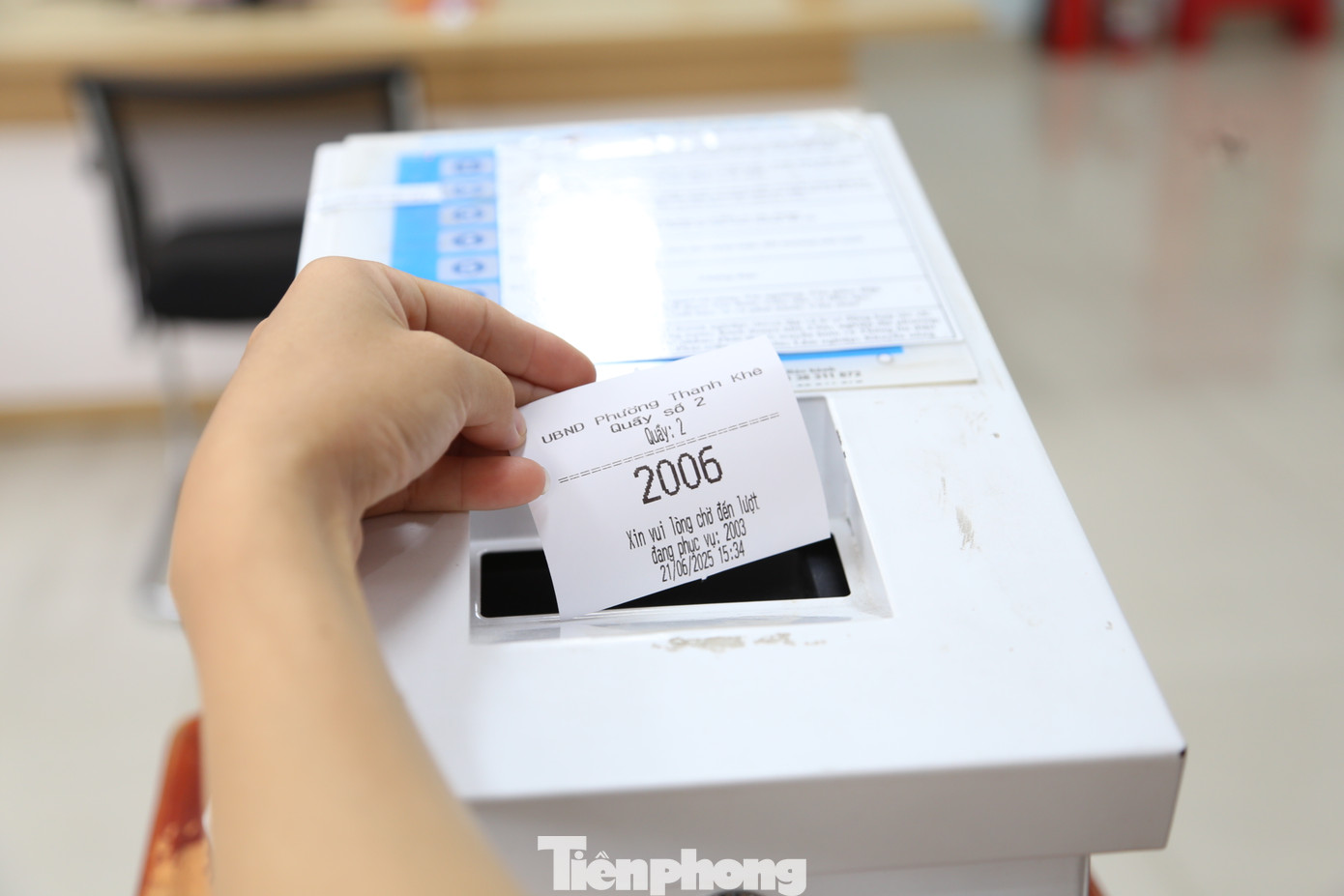 Theo ông Trần Viết Trí, Phó phòng Nội vụ quận Thanh Khê, theo dự báo của Trung tâm Hành chính công TP. Đà Nẵng, khi thực hiện chính quyền địa phương 2 cấp, phường Thanh Khê (mới) có khoảng 1.000 – 1.200 hồ sơ thủ tục hành chính/ngày.