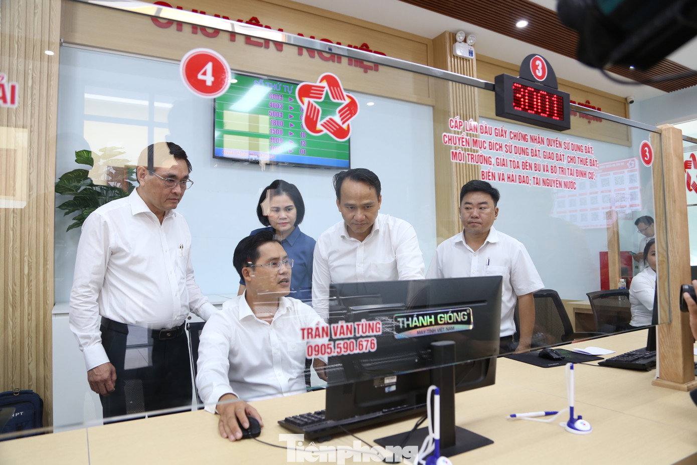 "Với sự chuẩn bị chu đáo, bài bản về công nghệ thông tin, về kịch bản, sự góp ý của các thành viên trong Ban chỉ đạo về phương án diễn tập chung, chúng tôi hi vọng việc diễn tập tổng quát sẽ đạt được những kết quả tích cực, để chúng ta chủ động trong việc chính thức vận hành từ 1/7", ông Vĩnh nói.