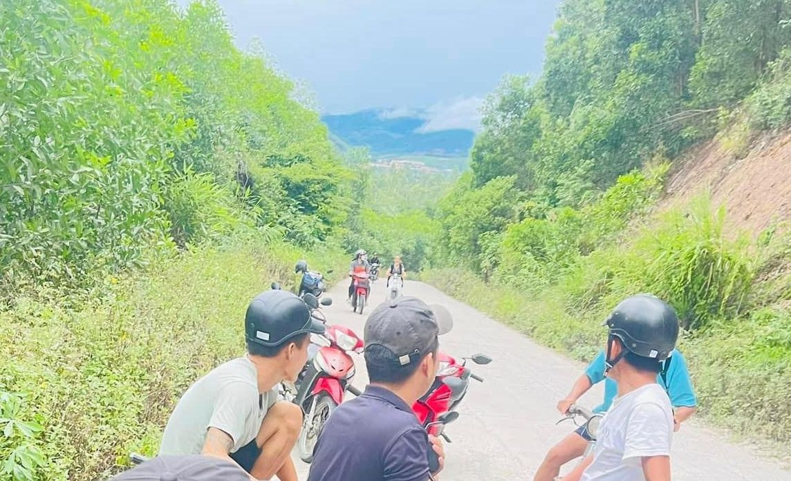 Hiện trường nơi xảy ra sự việc. Ảnh T. L Hiện trường nơi xảy ra sự việc. Ảnh T. L