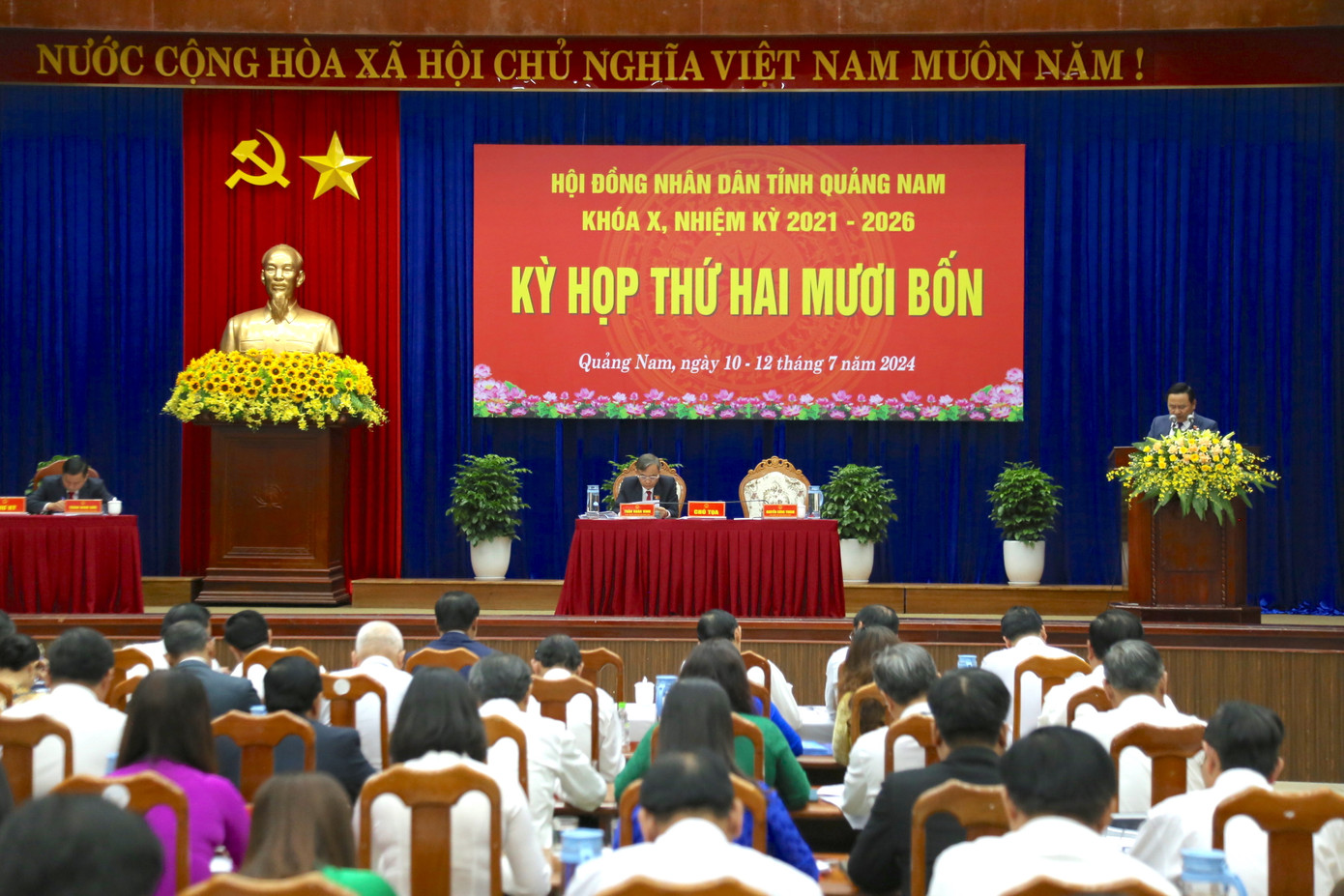 Kỳ họp thứ 24 HĐND tỉnh Quảng Nam. Kỳ họp thứ 24 HĐND tỉnh Quảng Nam.