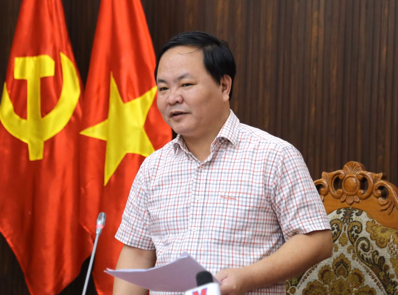 Ông Nguyễn Hồng Quang.