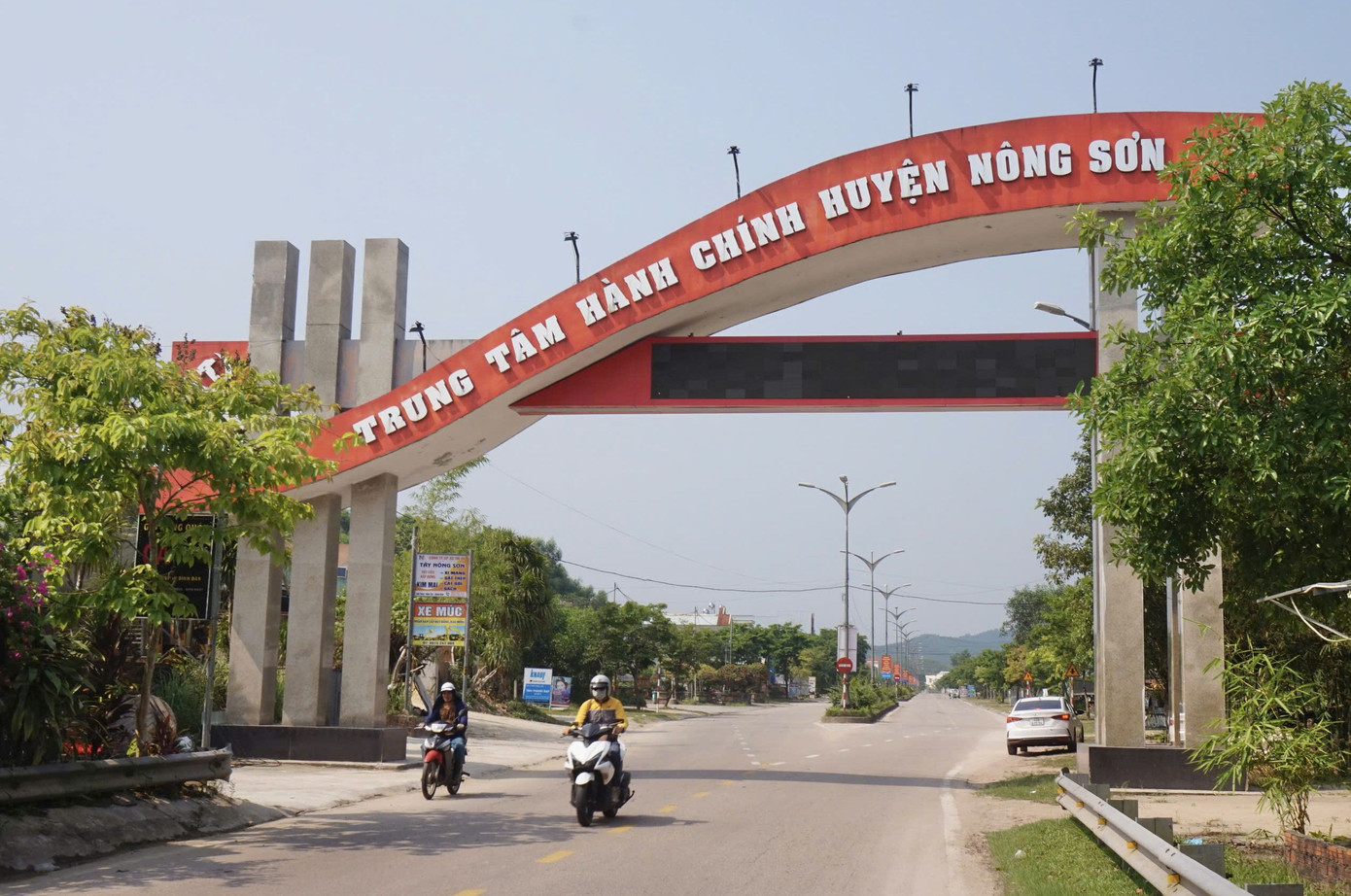 Quảng Nam sáp nhập huyện Nông Sơn vào huyện Quế Sơn. Quảng Nam sáp nhập huyện Nông Sơn vào huyện Quế Sơn.