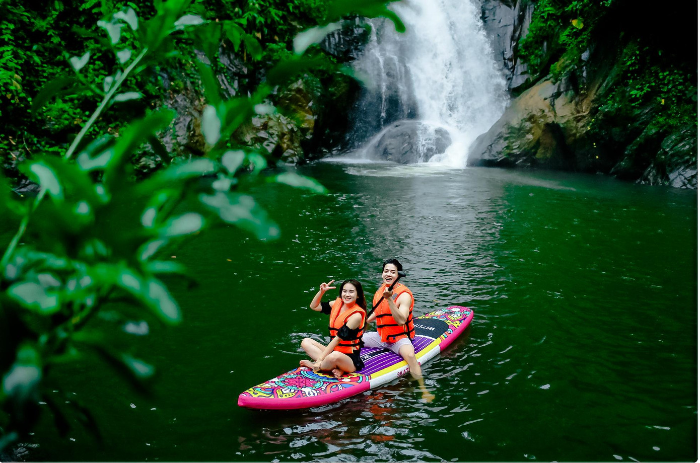 Thác Trứng Rồng.