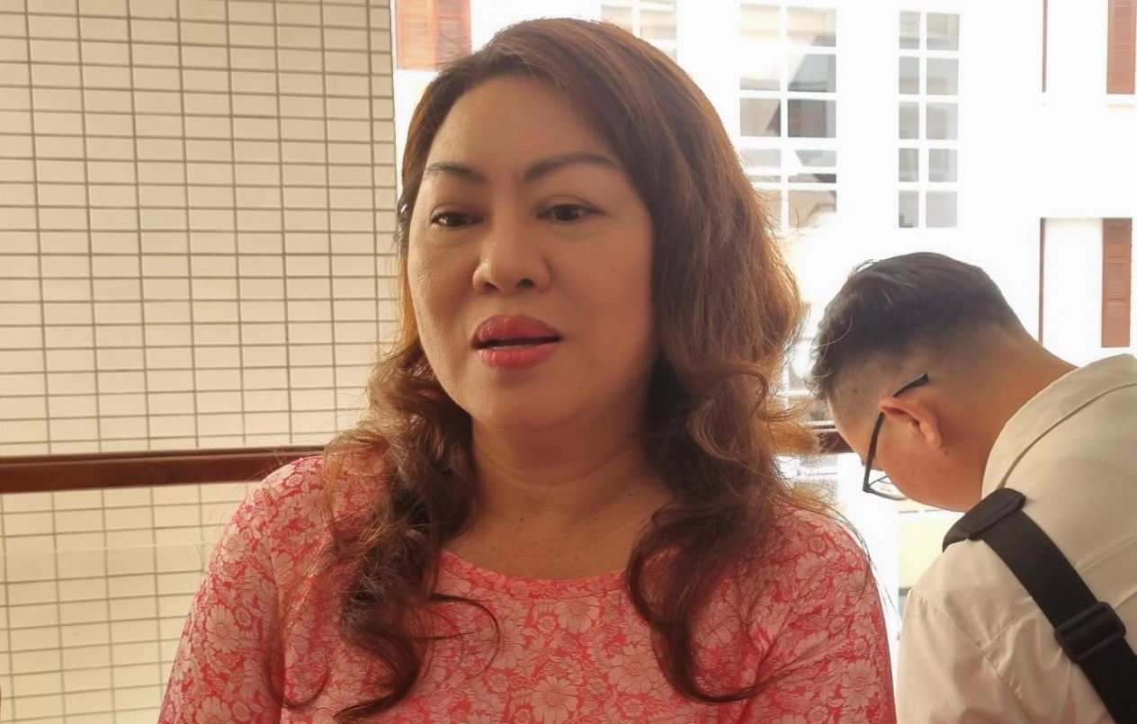 Bà Nguyễn Thị Thu Lan - Trưởng ban Tuyên giáo Tỉnh ủy Quảng Nam, thông tin bên lề kỳ họp. Bà Nguyễn Thị Thu Lan - Trưởng ban Tuyên giáo Tỉnh ủy Quảng Nam, thông tin bên lề kỳ họp.