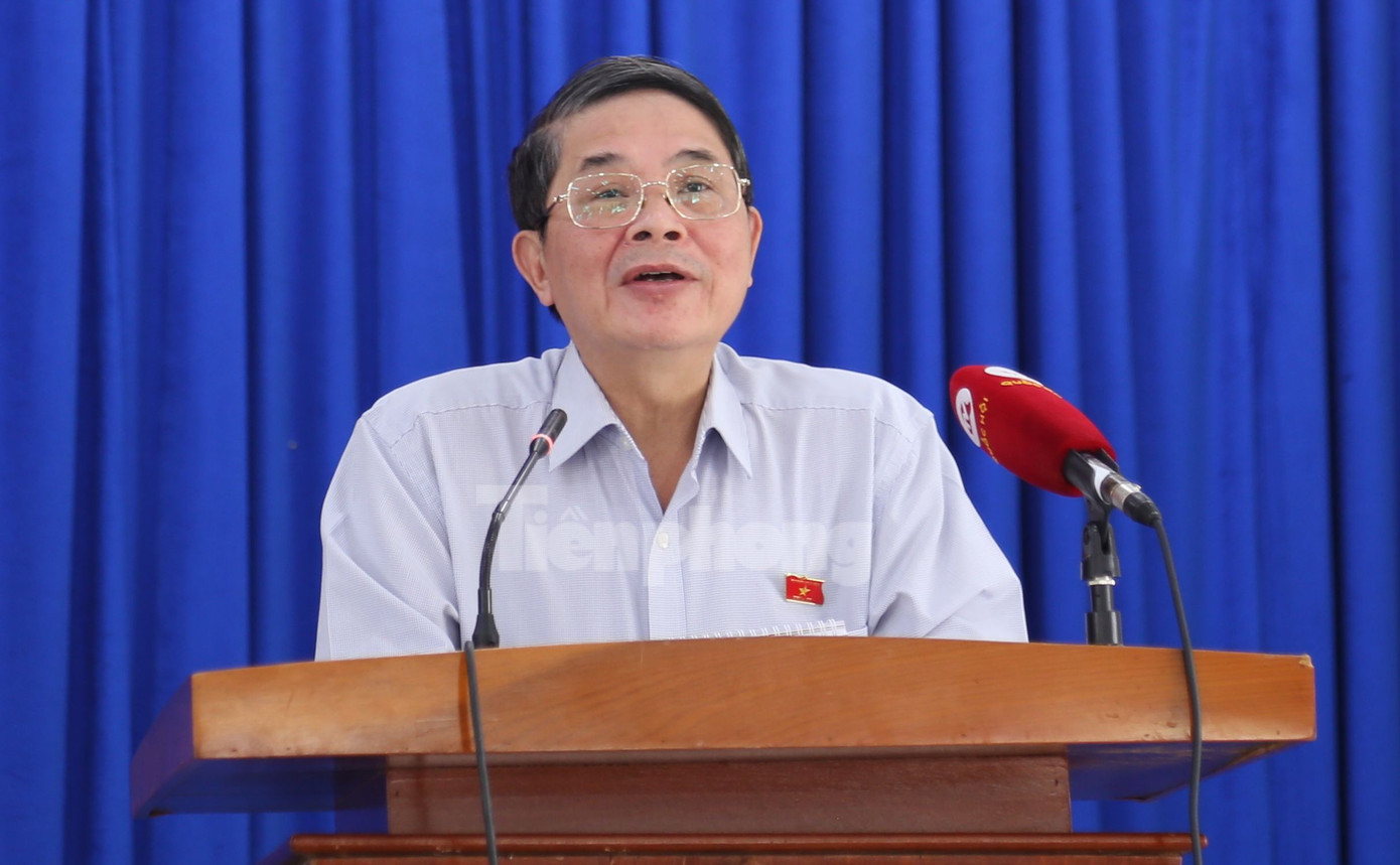 Phó Chủ tịch Quốc hội Nguyễn Đức Hải tại buổi tiếp xúc cử tri huyện Núi Thành, Quảng Nam.