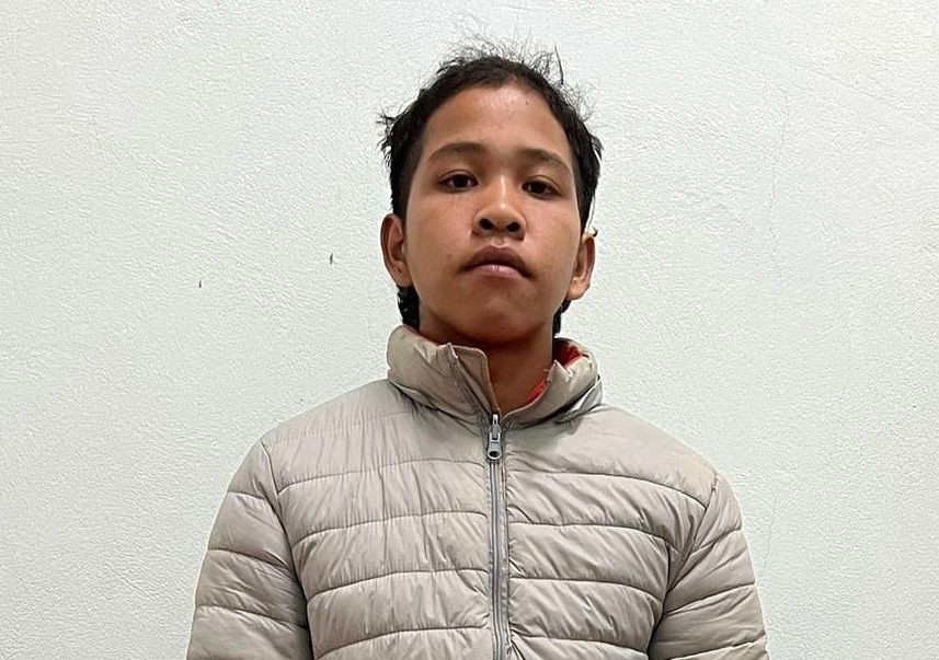 Đối tượng Ploong Văn Hùng. Đối tượng Ploong Văn Hùng.