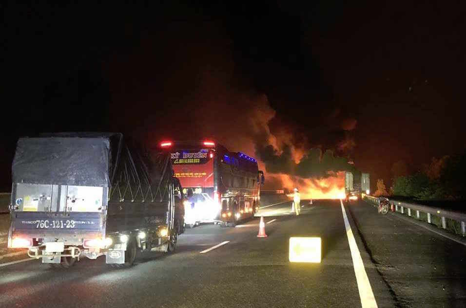 Hiện trường nơi xảy ra vụ cháy. Ảnh Khu QLĐB III.