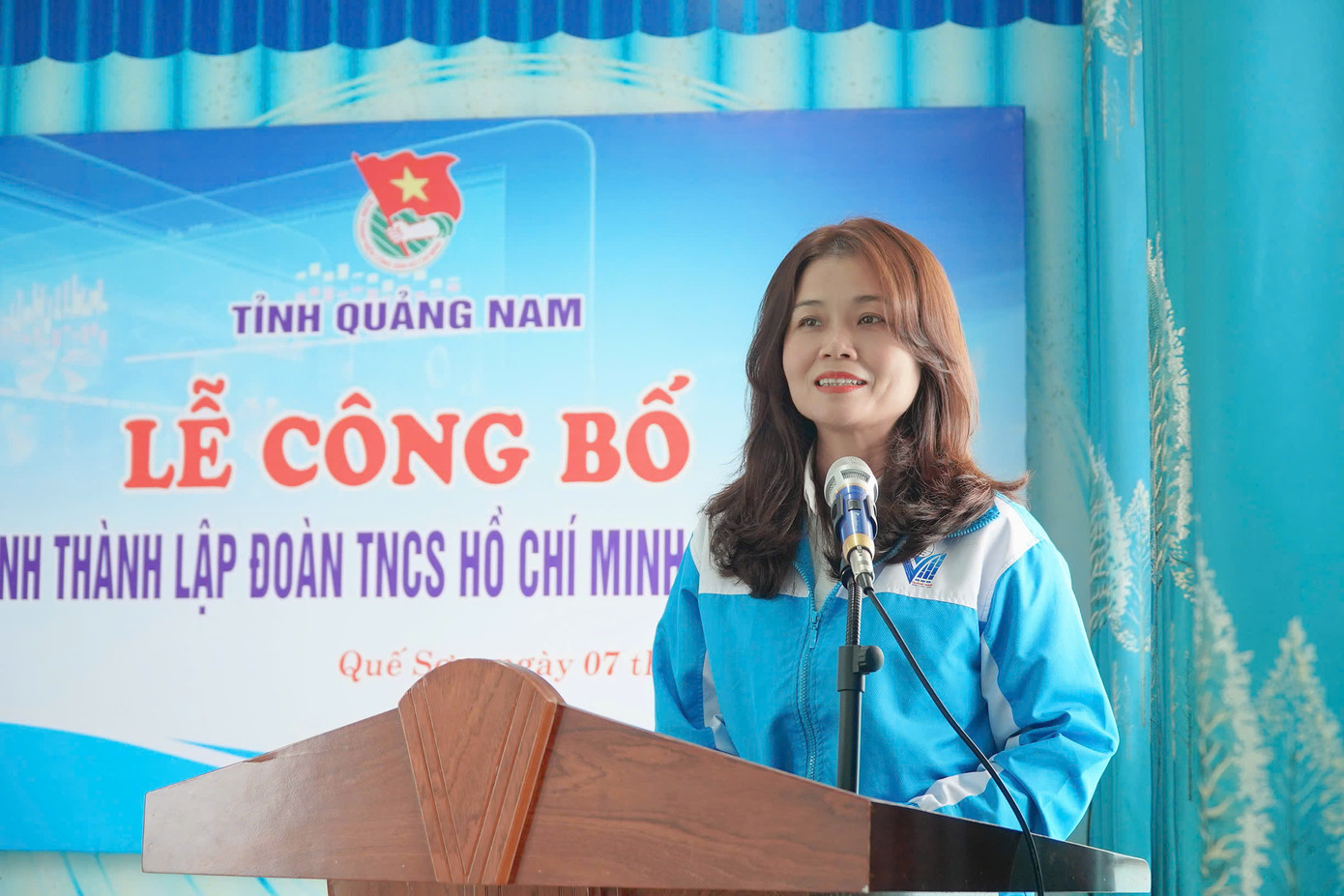 Chị Phạm Thị Thanh - Bí thư Tỉnh Đoàn Quảng Nam phát biểu tại buổi lễ. Chị Phạm Thị Thanh - Bí thư Tỉnh Đoàn Quảng Nam phát biểu tại buổi lễ.