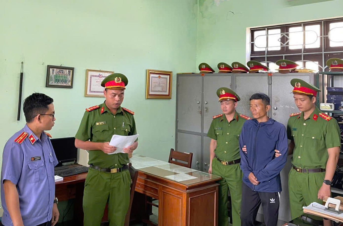 Bắt tạm giam Phạm Hồng Thanh