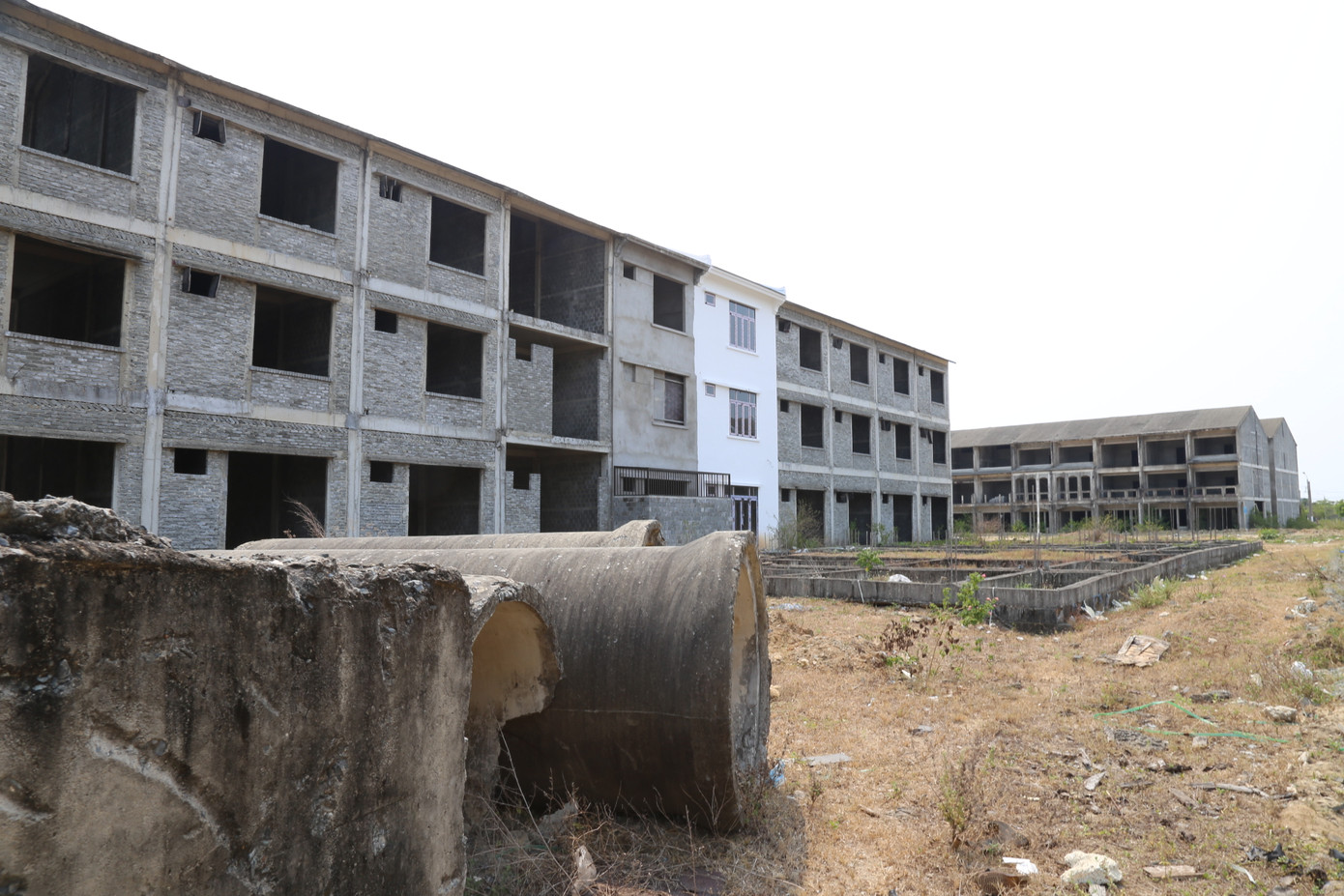 Dự án nghìn tỷ phơi sương nhiều năm.