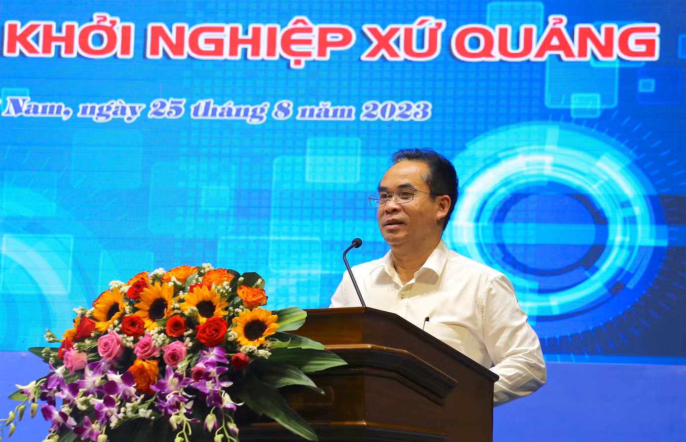 Ông Trần Anh Tuấn - Phó Chủ tịch UBND tỉnh Quảng Nam phát biểu tại Diễn đàn. Ông Trần Anh Tuấn - Phó Chủ tịch UBND tỉnh Quảng Nam phát biểu tại Diễn đàn.