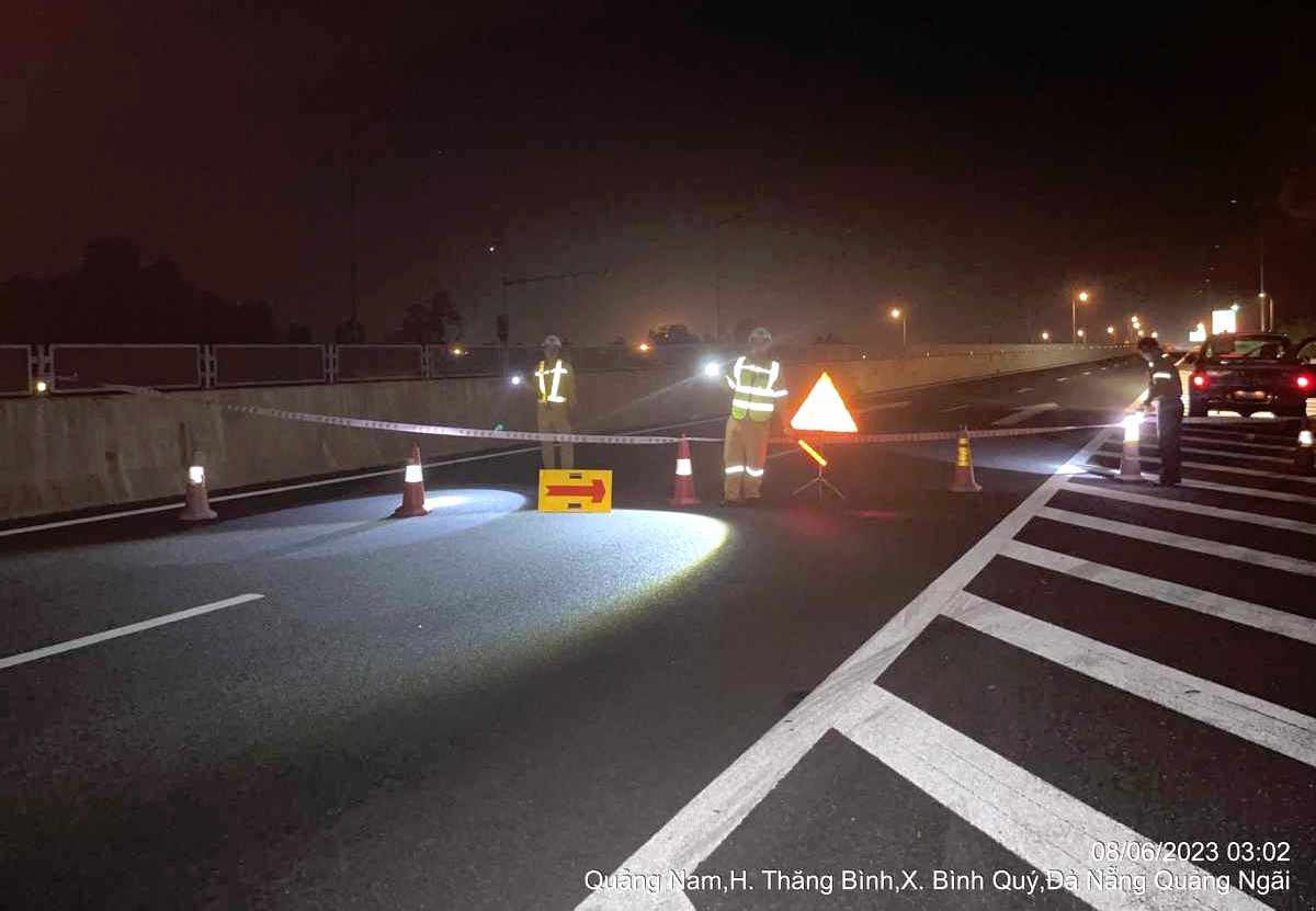 Vụ tai nạn khiến cao tốc Đà Nẵng - Quảng Ngãi kẹt xe nhiều giờ.