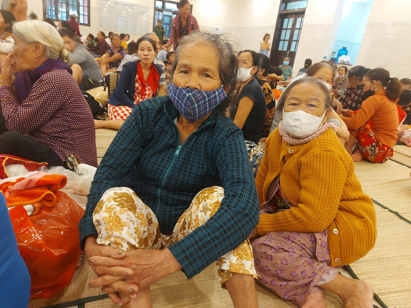 Được dự kiến là vùng đỏ ảnh hưởng nặng nề khi bão Noru đổ bộ, Quảng Nam di dời 10.500 người từ vùng nguy hiểm đến nơi an toàn.