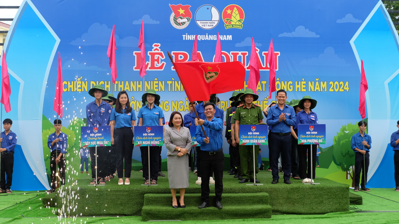 Tuổi trẻ Quảng Nam ra quân Chiến dịch Thanh niên tình nguyện hè và hưởng ứng ngày Môi trường thế giới năm 2024. Tuổi trẻ Quảng Nam ra quân Chiến dịch Thanh niên tình nguyện hè và hưởng ứng ngày Môi trường thế giới năm 2024.