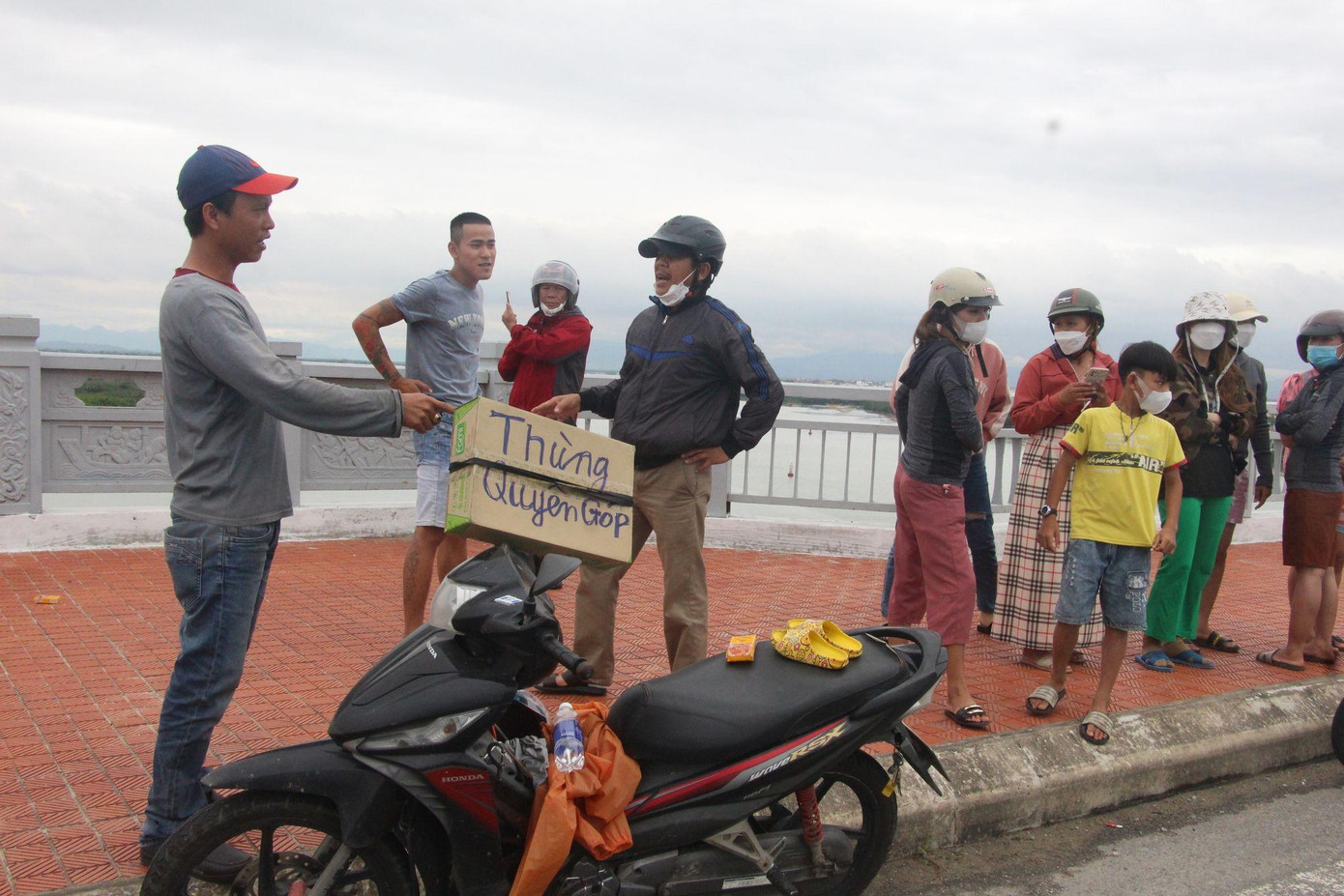 Hiện trường xảy ra vụ việc. Hiện trường xảy ra vụ việc.