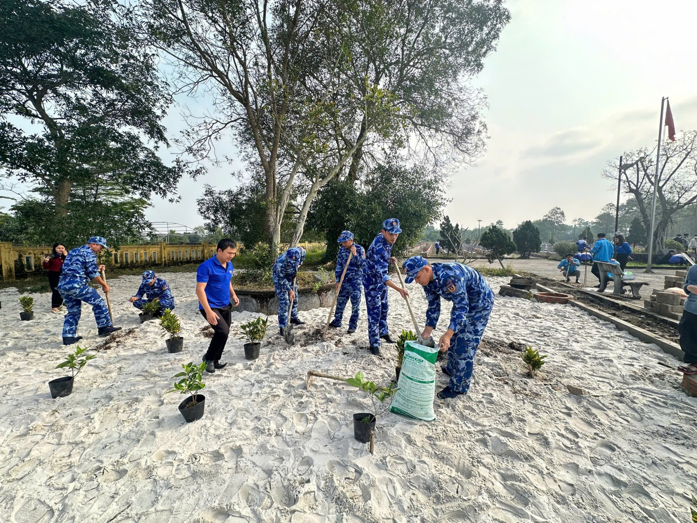 Tuổi trẻ Bộ Tư lệnh Vùng cảnh sát biển 2 với nhiều hoạt động ý nghĩa trong Tháng Thanh niên 2025. Tuổi trẻ Bộ Tư lệnh Vùng cảnh sát biển 2 với nhiều hoạt động ý nghĩa trong Tháng Thanh niên 2025.