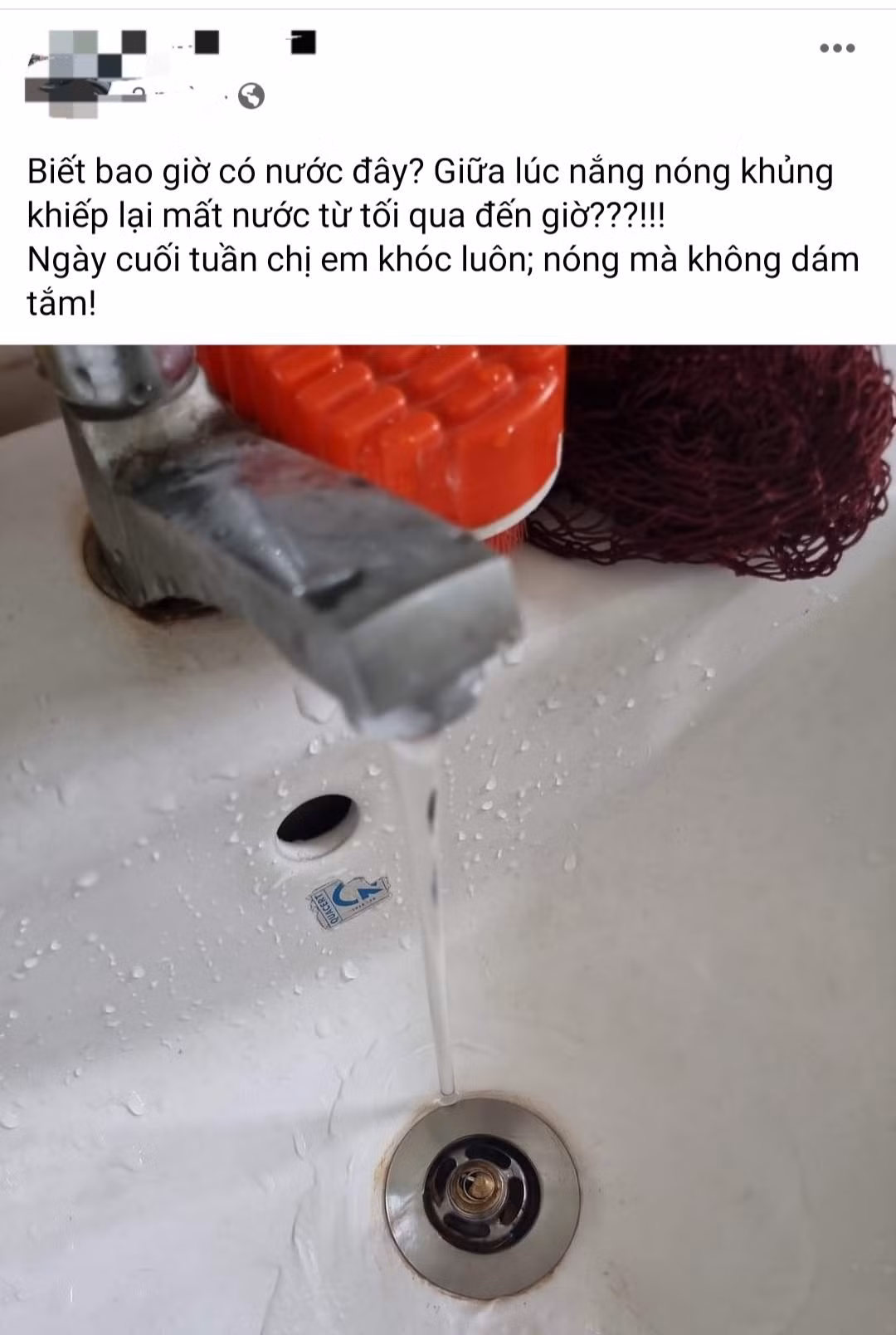 Người dân bức xúc vì nước sinh hoạt bị hạn chế giữa lúc trời nắng nóng đỉnh điểm.