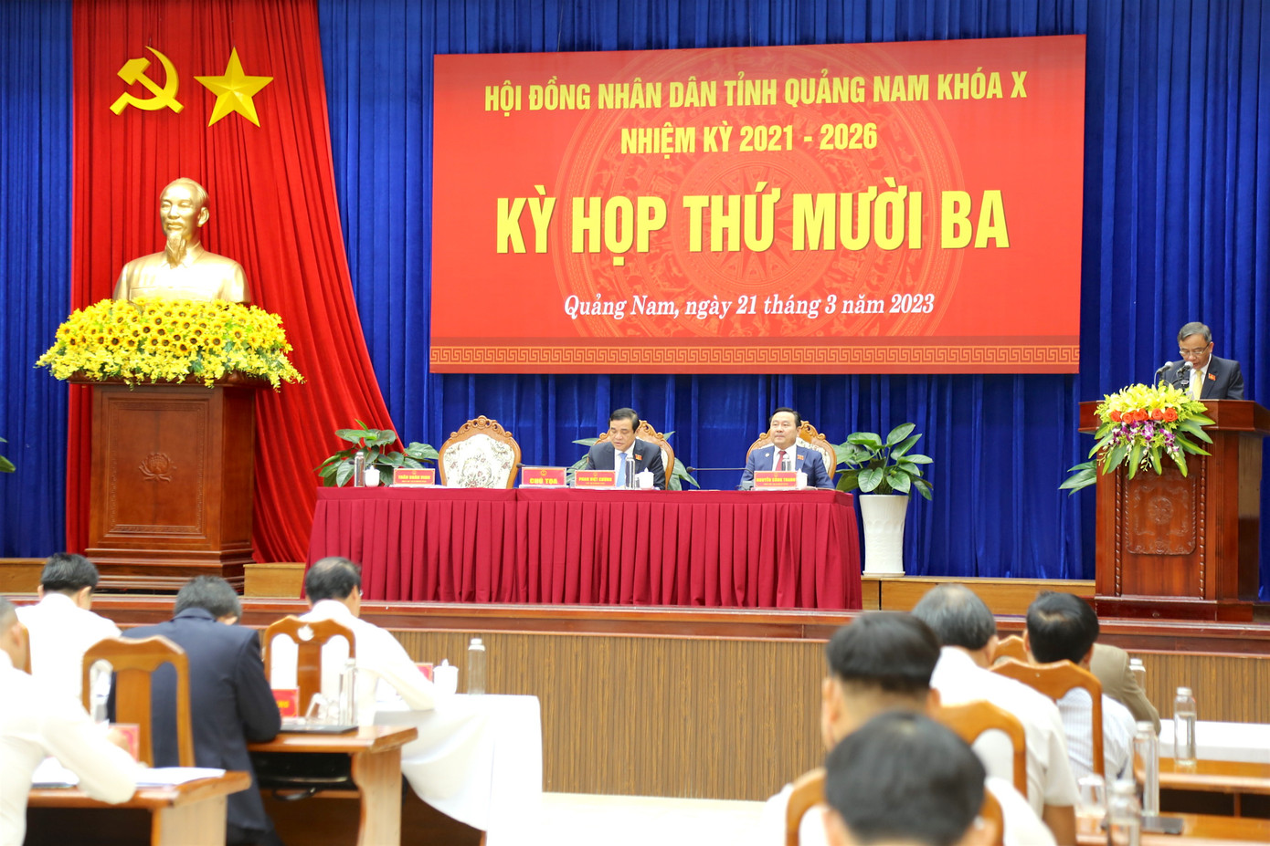 Toàn cảnh kỳ họp thứ 13 của HĐND tỉnh Quảng Nam Toàn cảnh kỳ họp thứ 13 của HĐND tỉnh Quảng Nam