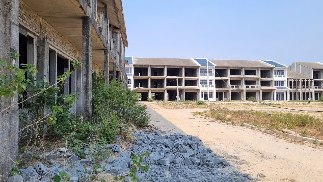 Dự án nghìn tỷ phơi sương nhiều năm.