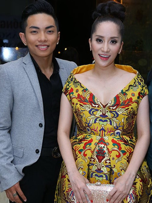 Những sao Việt sinh con muộn màng ảnh 7