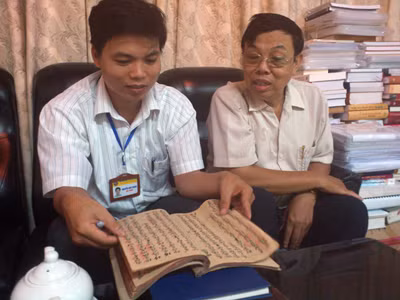 Bài thơ này nằm trong cuốn 