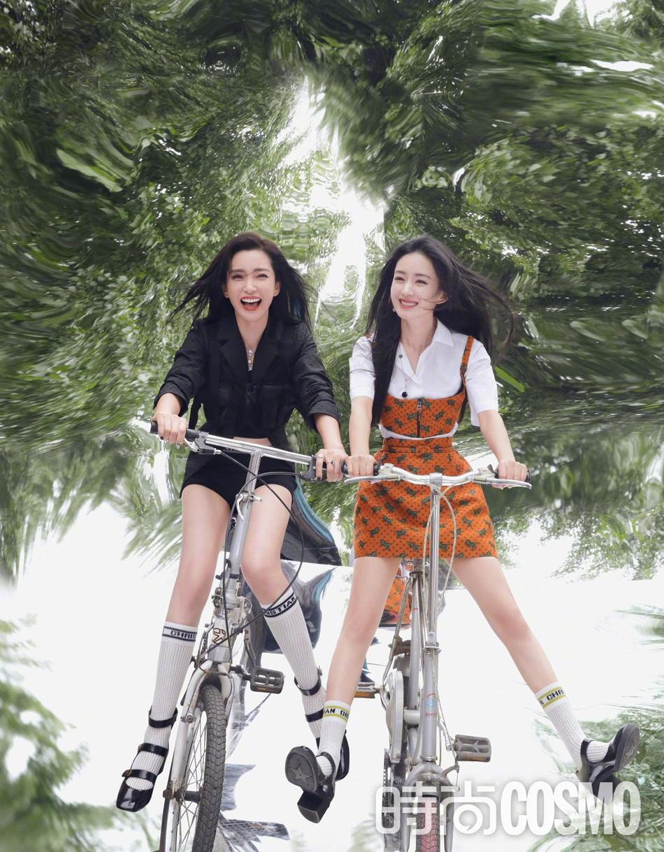 Trong dịp sinh nhật Lý Băng Băng vào hôm 27/2, Triệu Lệ Dĩnh có mặt để chúc mừng bà chủ.