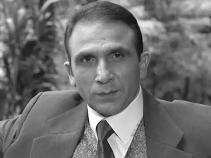 Nam diễn viên kiêm cựu sĩ quan quân đội Bikramjeet Kanwarpal qua đời ở tuổi 52 vì COVID-19 vào hôm 1/5.