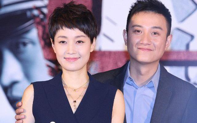 Cô từng có cuộc hôn nhân ồn ào với Văn Chương. Cô từng có cuộc hôn nhân ồn ào với Văn Chương.