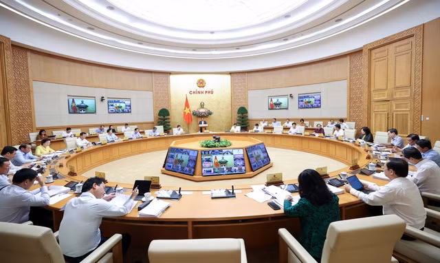 Chính phủ họp phiên thường kỳ tháng 9 (Ảnh: VGP). Chính phủ họp phiên thường kỳ tháng 9 (Ảnh: VGP).