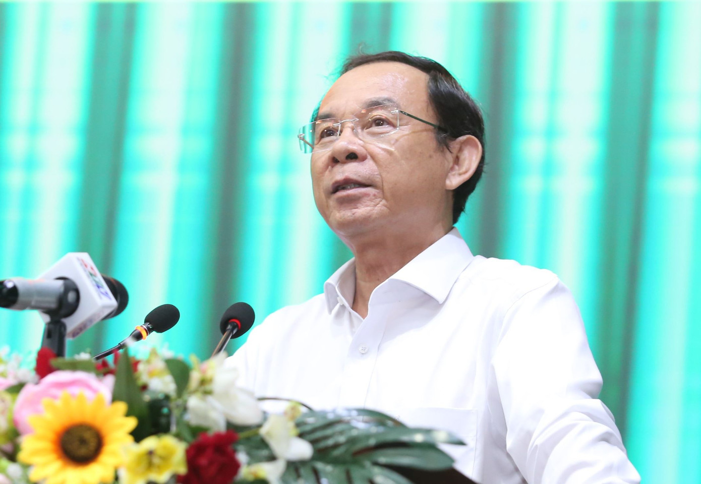 Bí thư Thành ủy TPHCM Nguyễn Văn Nên phát biểu chỉ đạo tại hội nghị. Ảnh: Ngô Tùng.