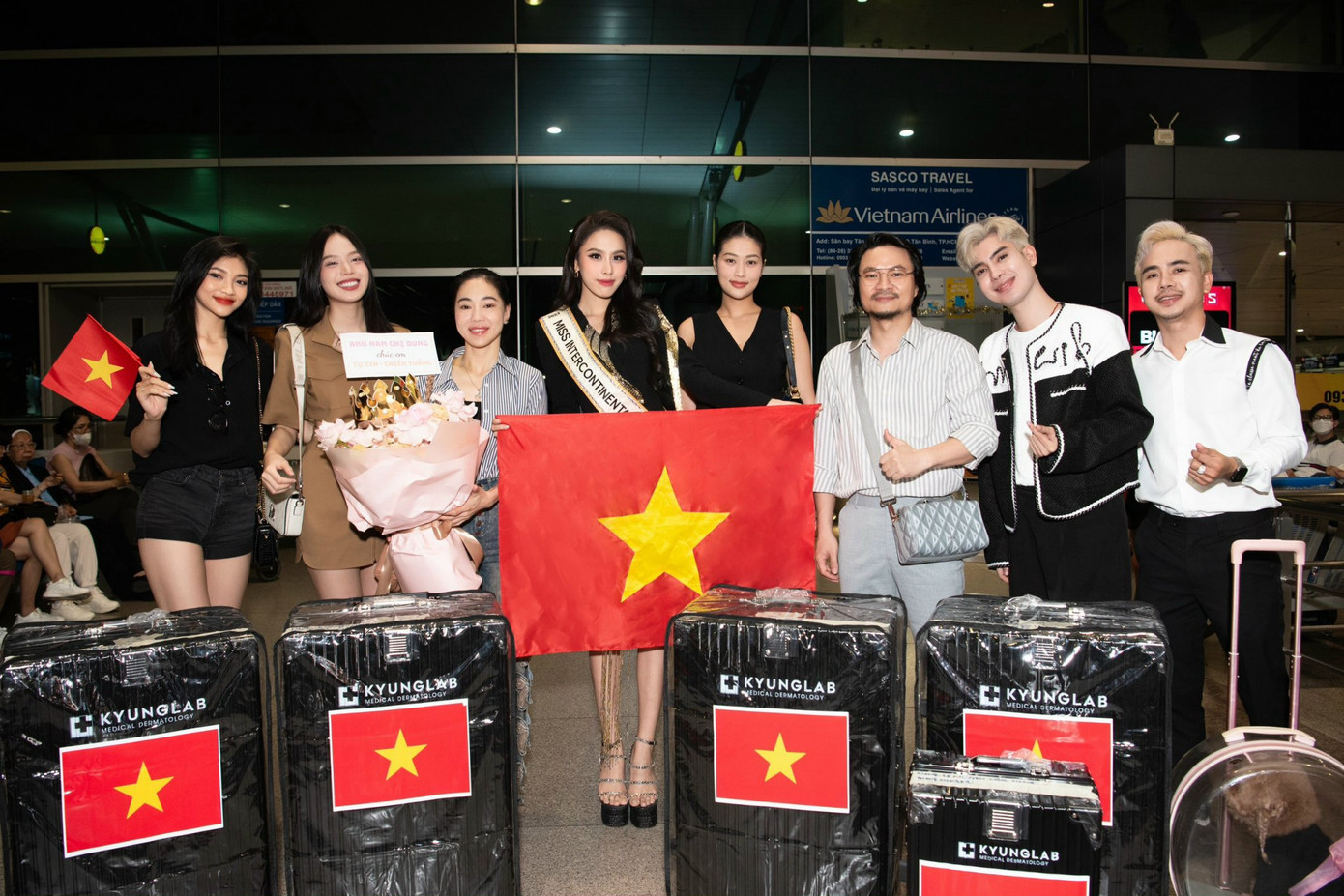 Ngọc Hằng chia sẻ niềm vui, xúc động khi được mọi người yêu thương. Cô cho biết vô cùng tự hào khi đeo trên mình chiếc sash Miss Intercontinental Vietnam 2023, thể hiện tinh thần sẵn sàng chinh phục vương miện quốc tế.