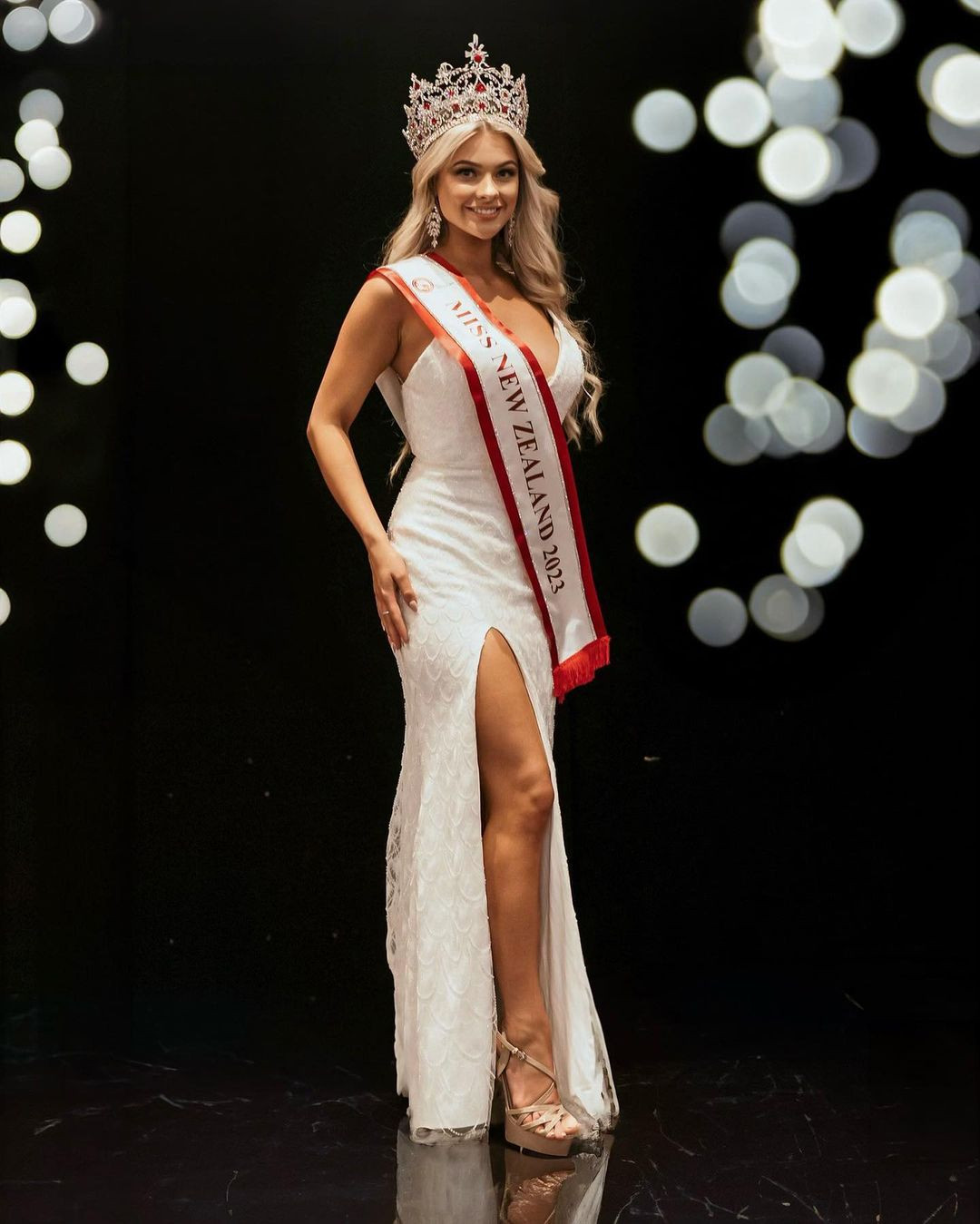 Trước đó, Georgia Waddington từng giành danh hiệu Hoa hậu New Zealand 2023.