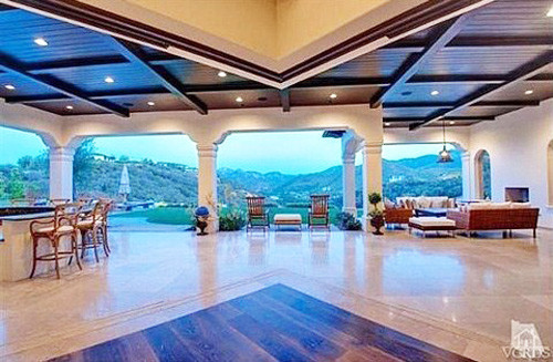 Choáng với biệt thự 8,5 triệu USD của Britney Spears ảnh 7