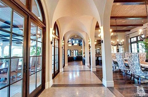 Choáng với biệt thự 8,5 triệu USD của Britney Spears ảnh 5