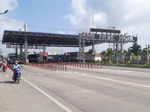 Hỗn loạn trạm BOT Cần Thơ – Phụng Hiệp ảnh 3 Hỗn loạn trạm BOT Cần Thơ – Phụng Hiệp ảnh 3