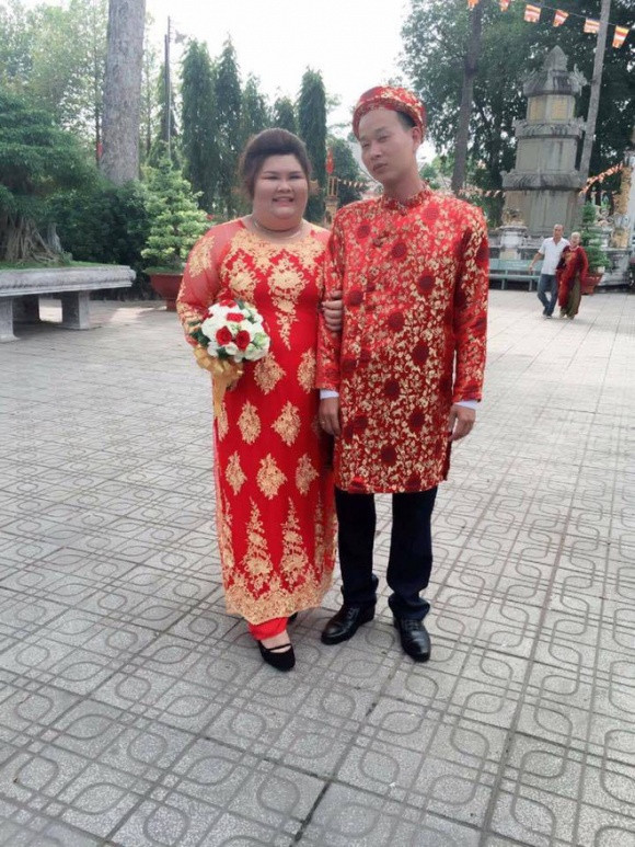 Chàng trai Bình Dương vỗ béo người yêu lên 120kg rồi cưới gây ‘sốt’ ảnh 2