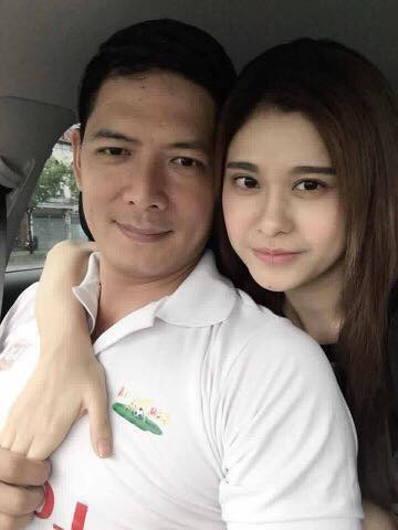 Rò rỉ ảnh MC Bình Minh thân mật với Trương Quỳnh Anh ảnh 2