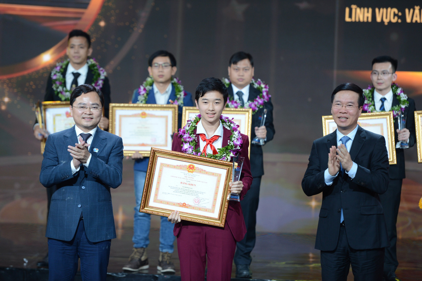 Gương mặt trẻ Việt Nam tiêu biểu và khát vọng dựng xây đất nước hùng cường ảnh 9