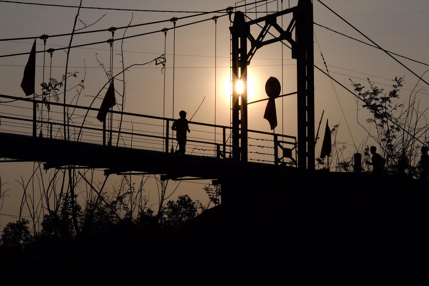 Tiền Phong Marathon 2021 - Cùng nhau về đích ảnh 94 Tiền Phong Marathon 2021 - Cùng nhau về đích ảnh 94