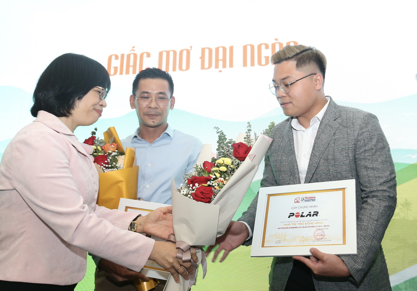 Tiền Phong Marathon 2021 - Giấc mơ đại ngàn ảnh 28