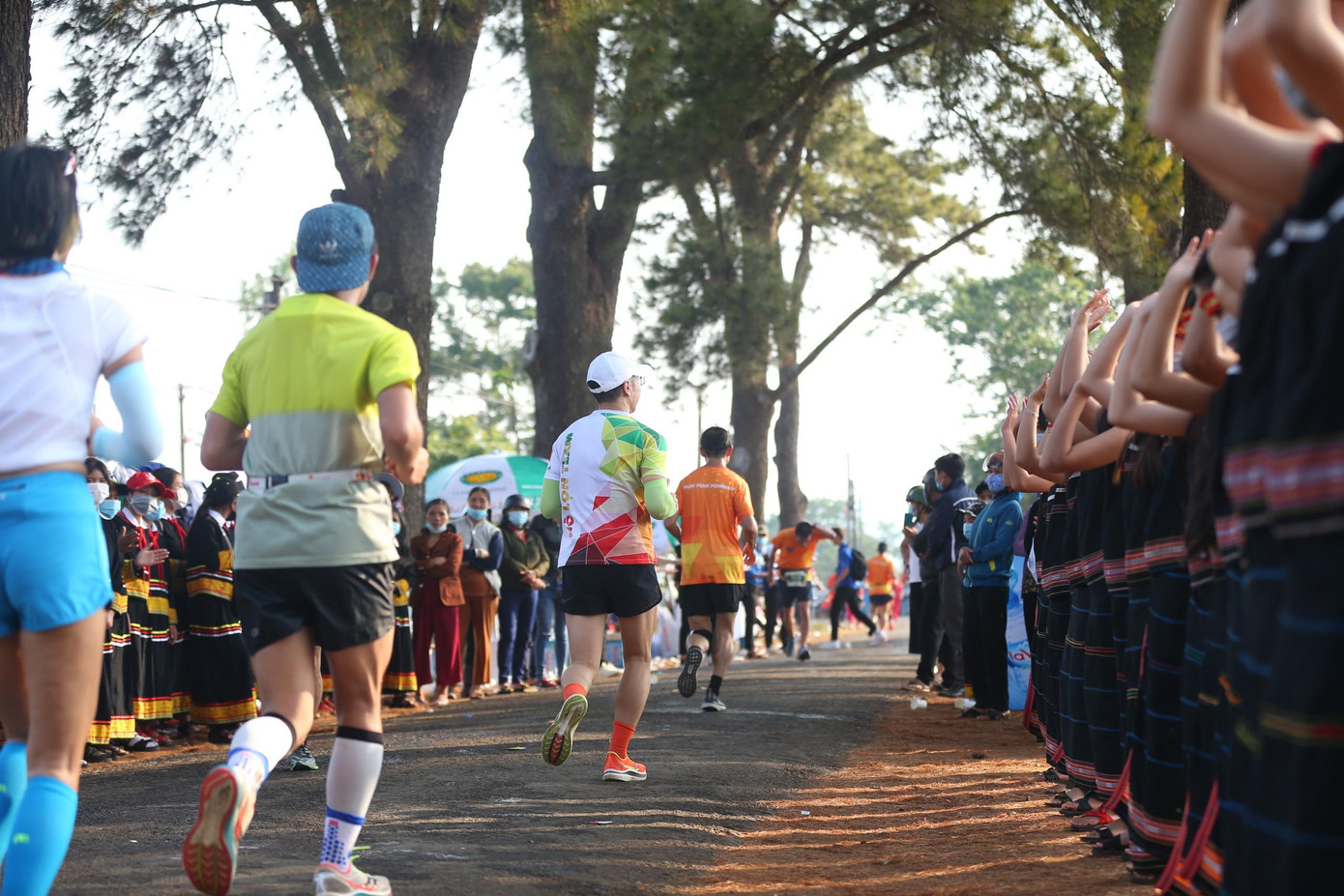 Tiền Phong Marathon 2021 - Cùng nhau về đích ảnh 117 Tiền Phong Marathon 2021 - Cùng nhau về đích ảnh 117