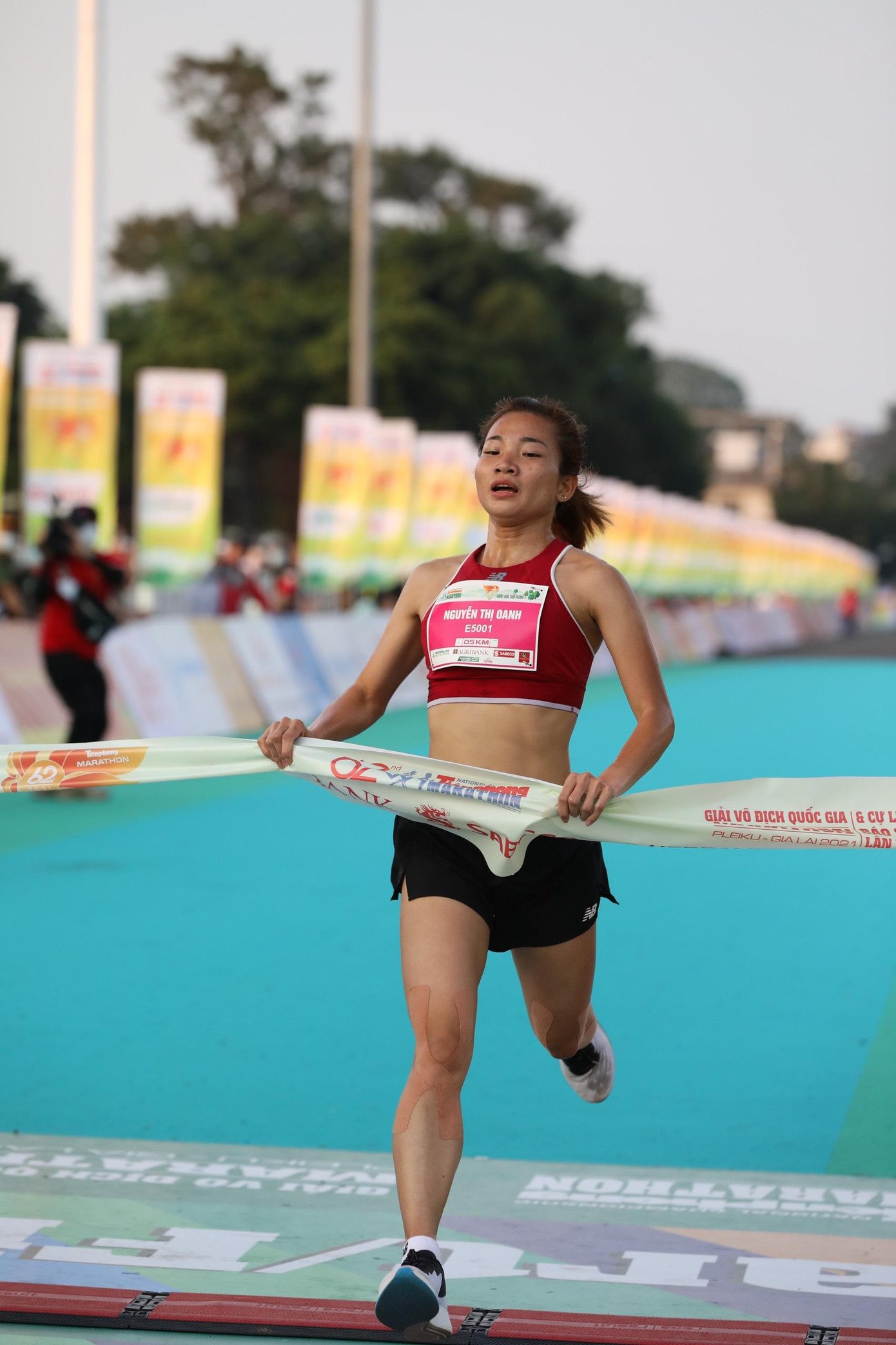 Tiền Phong Marathon 2021 - Cùng nhau về đích ảnh 69 Tiền Phong Marathon 2021 - Cùng nhau về đích ảnh 69