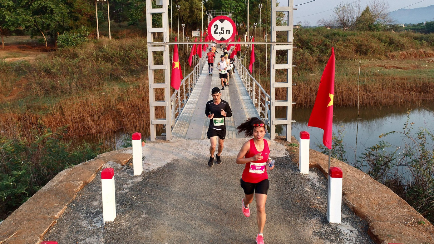 Tiền Phong Marathon 2021 - Cùng nhau về đích ảnh 76 Tiền Phong Marathon 2021 - Cùng nhau về đích ảnh 76