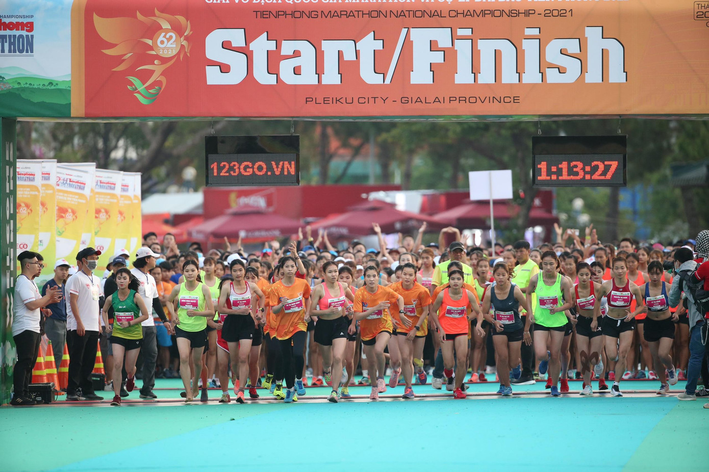 Tiền Phong Marathon 2021 - Cùng nhau về đích ảnh 43 Tiền Phong Marathon 2021 - Cùng nhau về đích ảnh 43