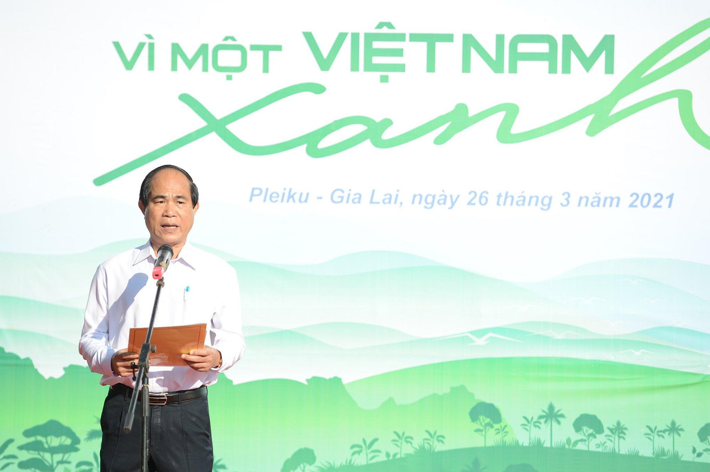 Ông Võ Ngọc Thành – Phó Bí thư Tỉnh ủy, Chủ tịch UBND tỉnh Gia Lai. Ảnh: Dương Triều Ông Võ Ngọc Thành – Phó Bí thư Tỉnh ủy, Chủ tịch UBND tỉnh Gia Lai. Ảnh: Dương Triều