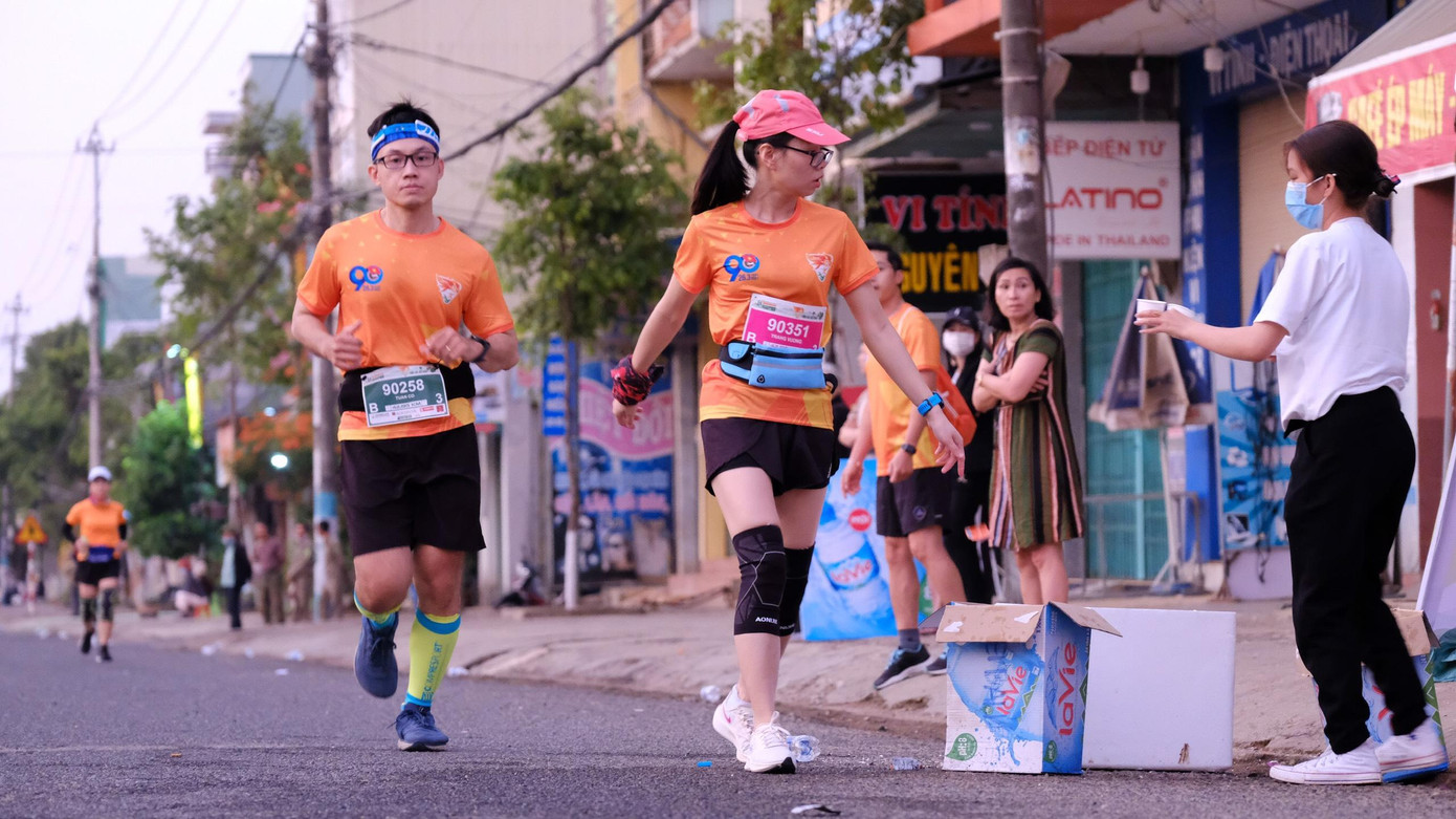 Tiền Phong Marathon 2021 - Cùng nhau về đích ảnh 27 Tiền Phong Marathon 2021 - Cùng nhau về đích ảnh 27