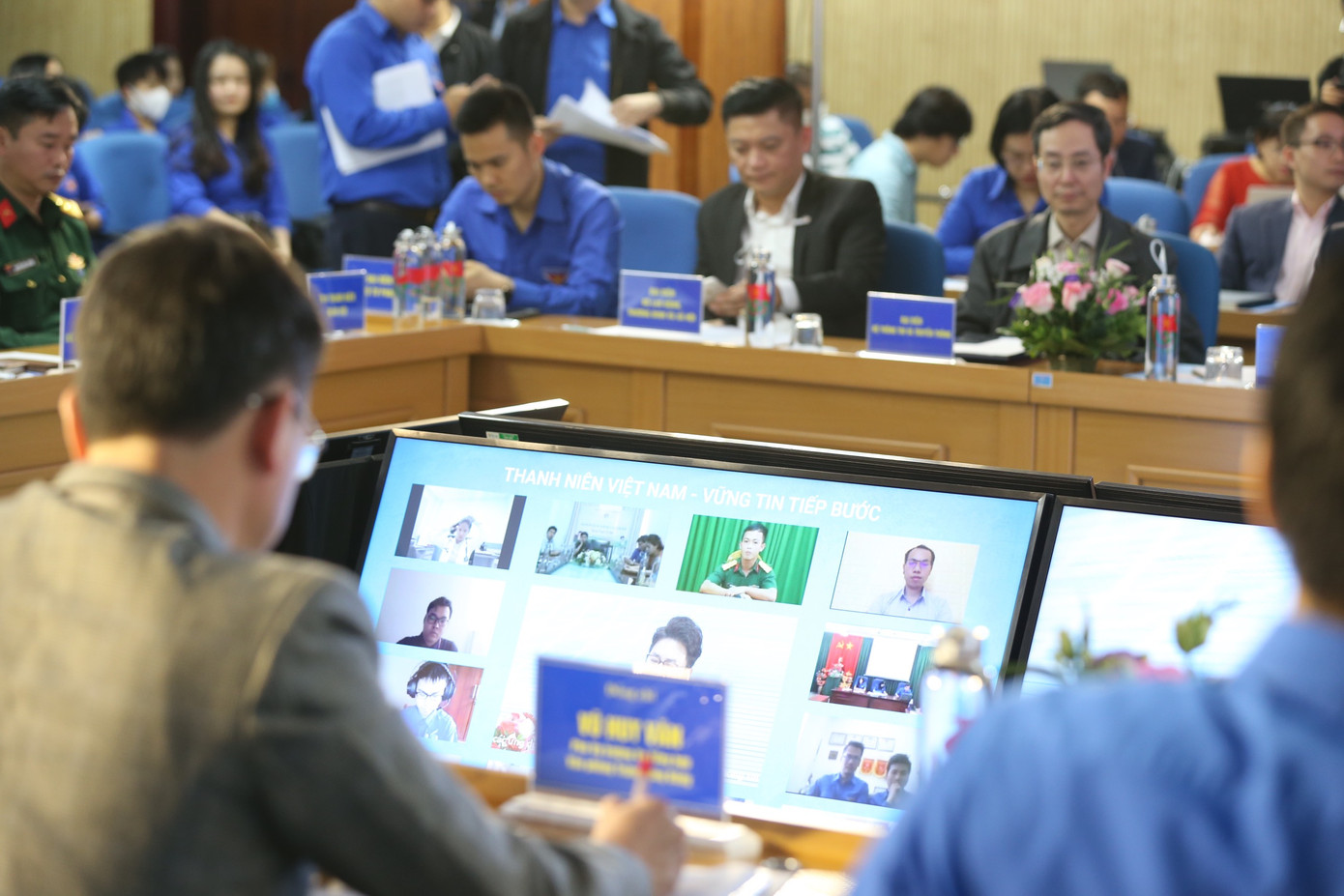 Thanh niên Việt Nam - Vững tin tiếp bước ảnh 24