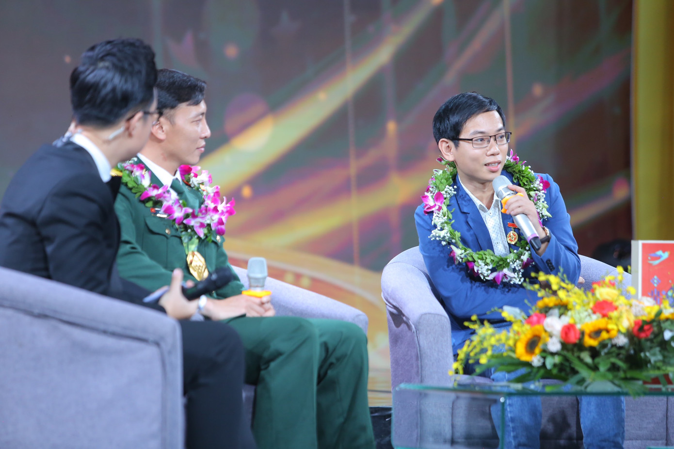 Gương mặt trẻ Việt Nam tiêu biểu và khát vọng dựng xây đất nước hùng cường ảnh 20