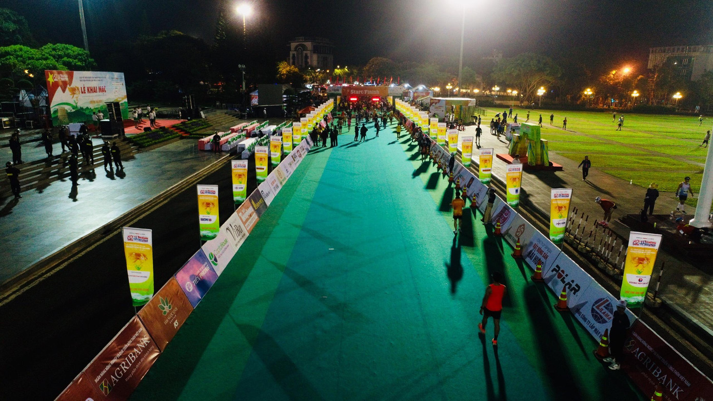 Tiền Phong Marathon 2021 - Cùng nhau về đích ảnh 13 Tiền Phong Marathon 2021 - Cùng nhau về đích ảnh 13