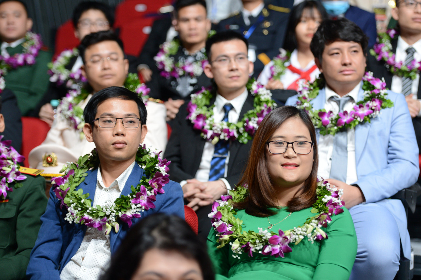 Gương mặt trẻ Việt Nam tiêu biểu và khát vọng dựng xây đất nước hùng cường ảnh 32